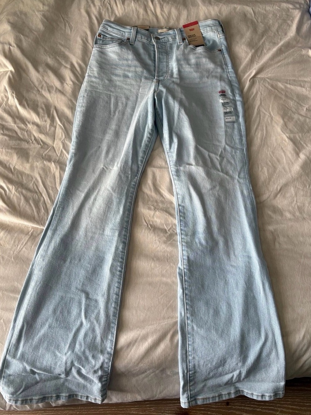 Levi's Light Blue ribcage Jeans